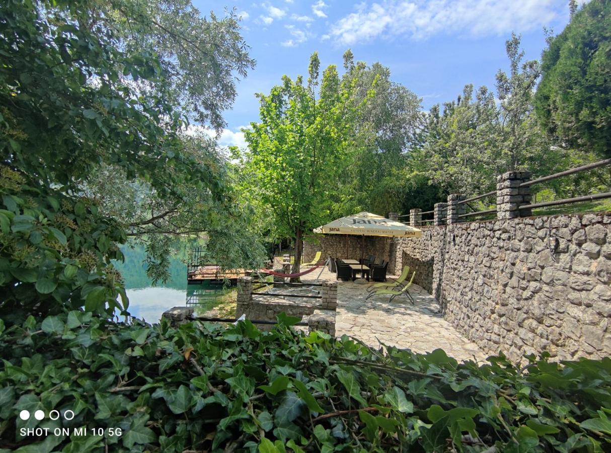 Mila Holiday Home Lohovo Екстериор снимка